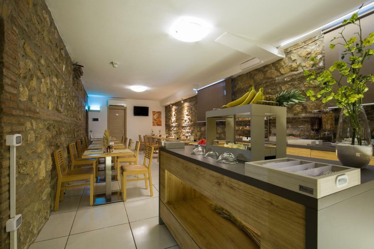 Plana Hotel Καζέρτα Εξωτερικό φωτογραφία