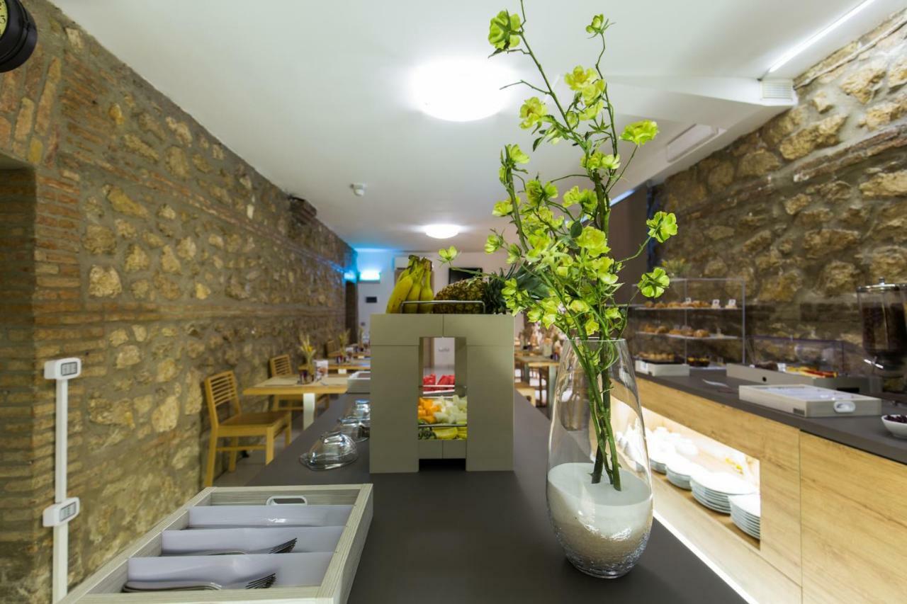 Plana Hotel Καζέρτα Εξωτερικό φωτογραφία